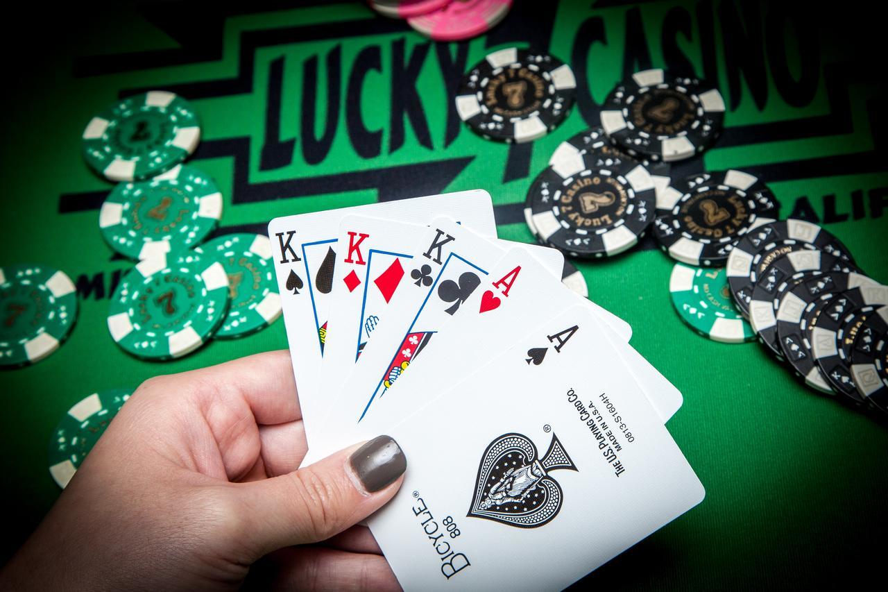 Lucky 7 Casino & Hotel Smith River Εξωτερικό φωτογραφία